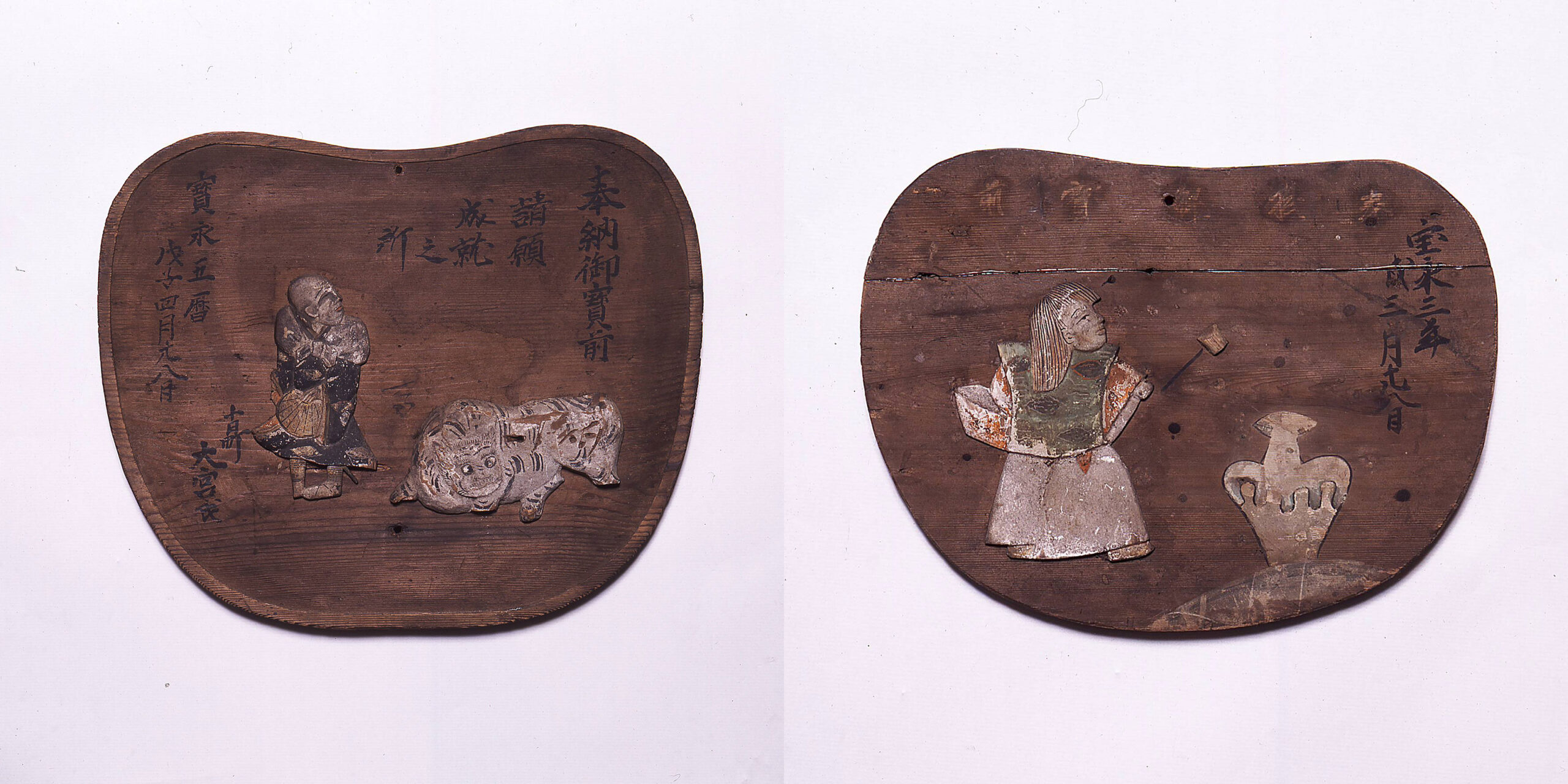 華鬘型絵馬