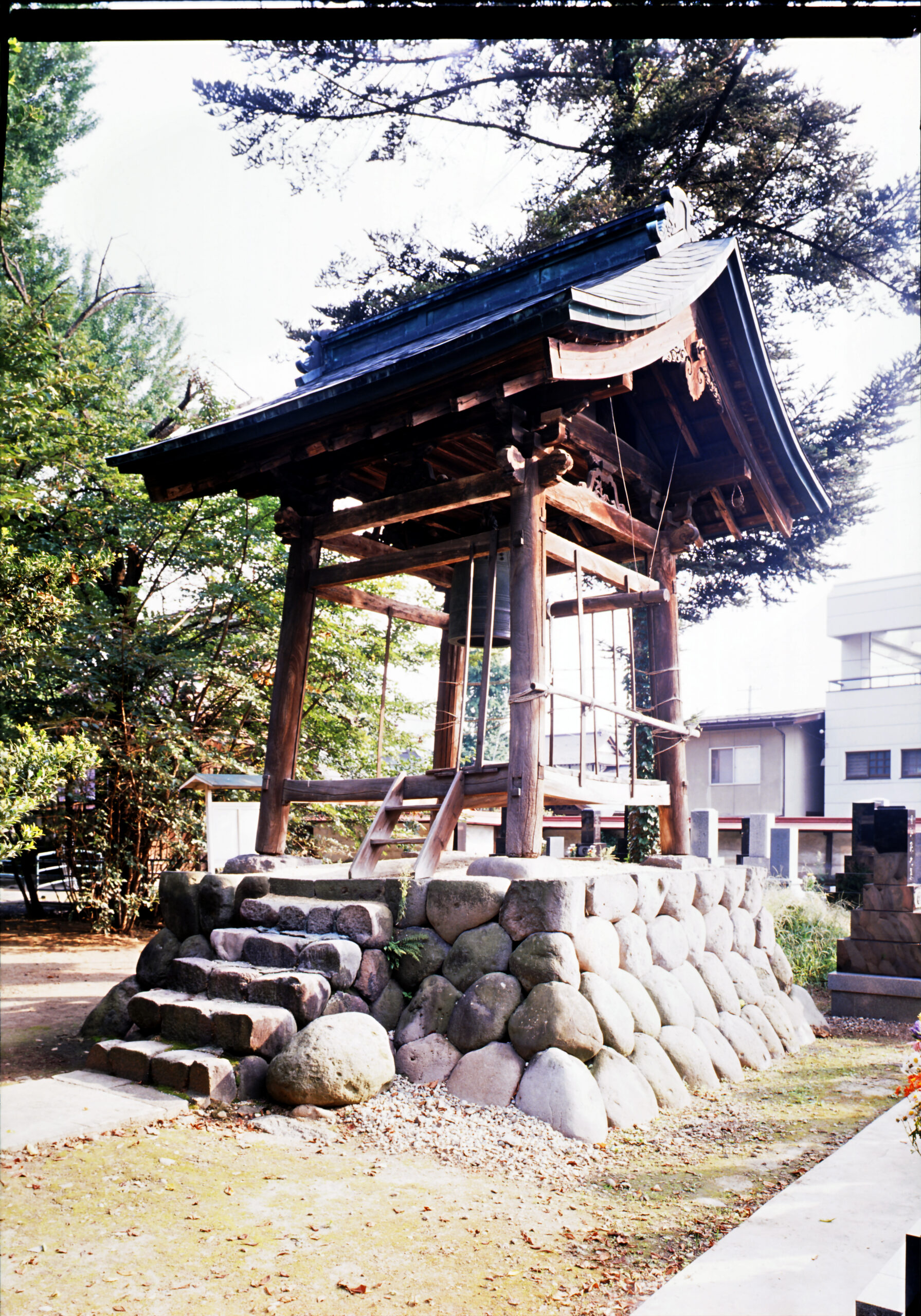 専称寺鐘楼