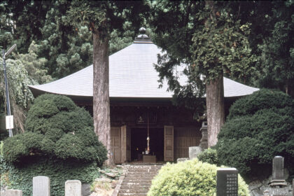 石行寺観音堂
