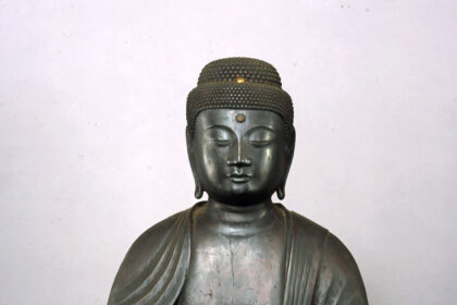 木造釈迦如来坐像