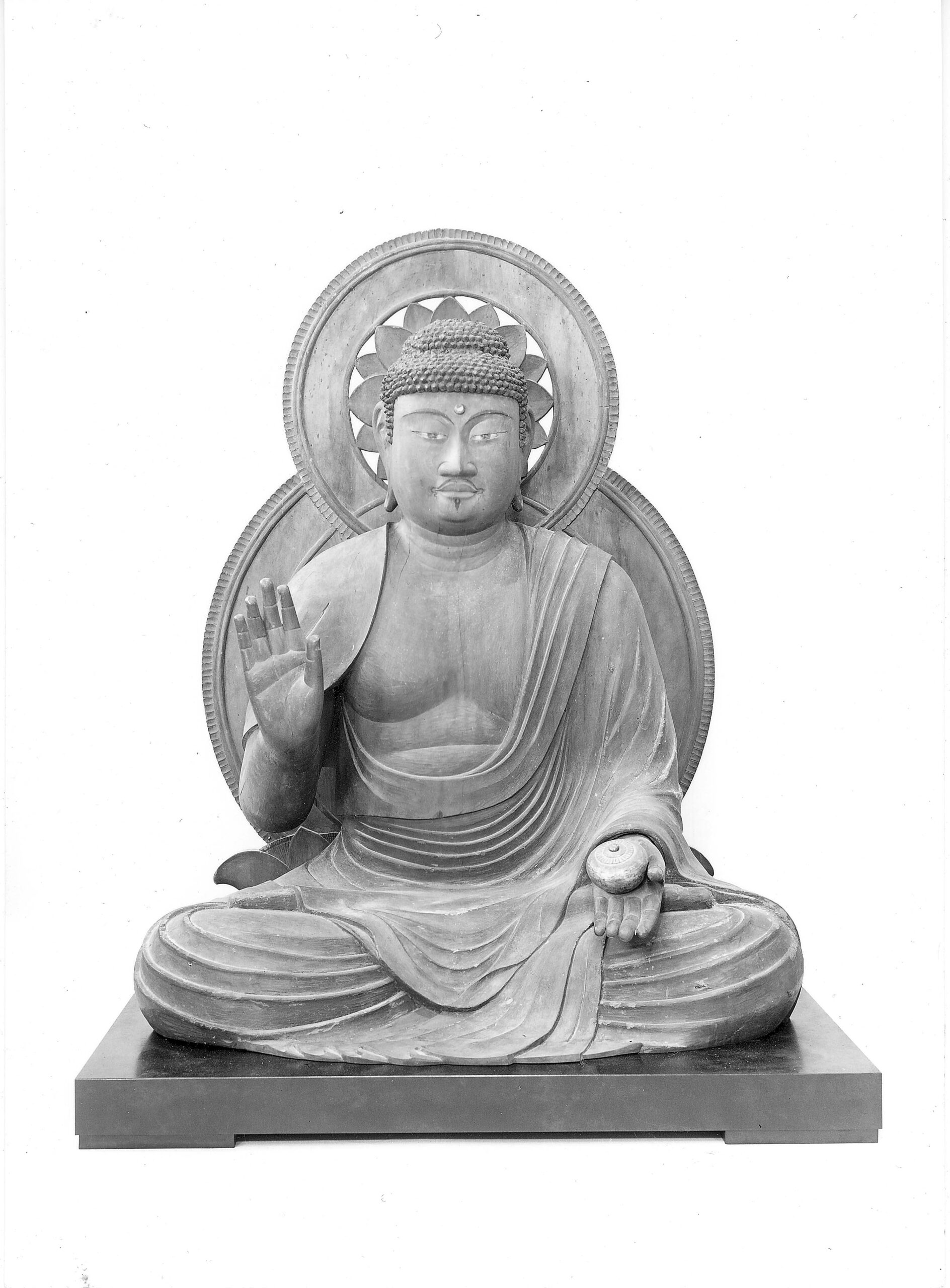 木造薬師如来坐像