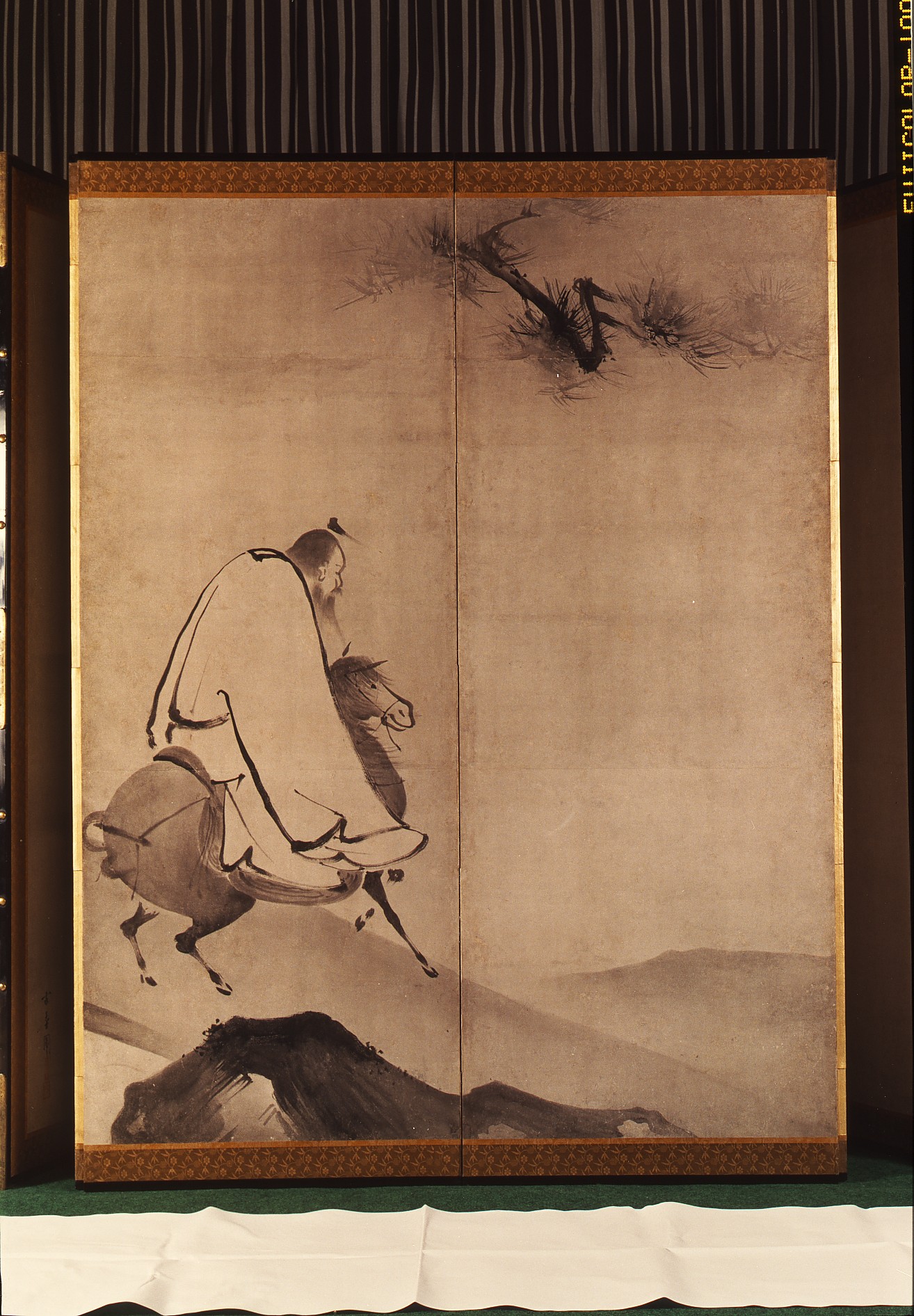 紙本墨画君子対棋図・君子騎馬図　海北友松筆　六曲屏風
