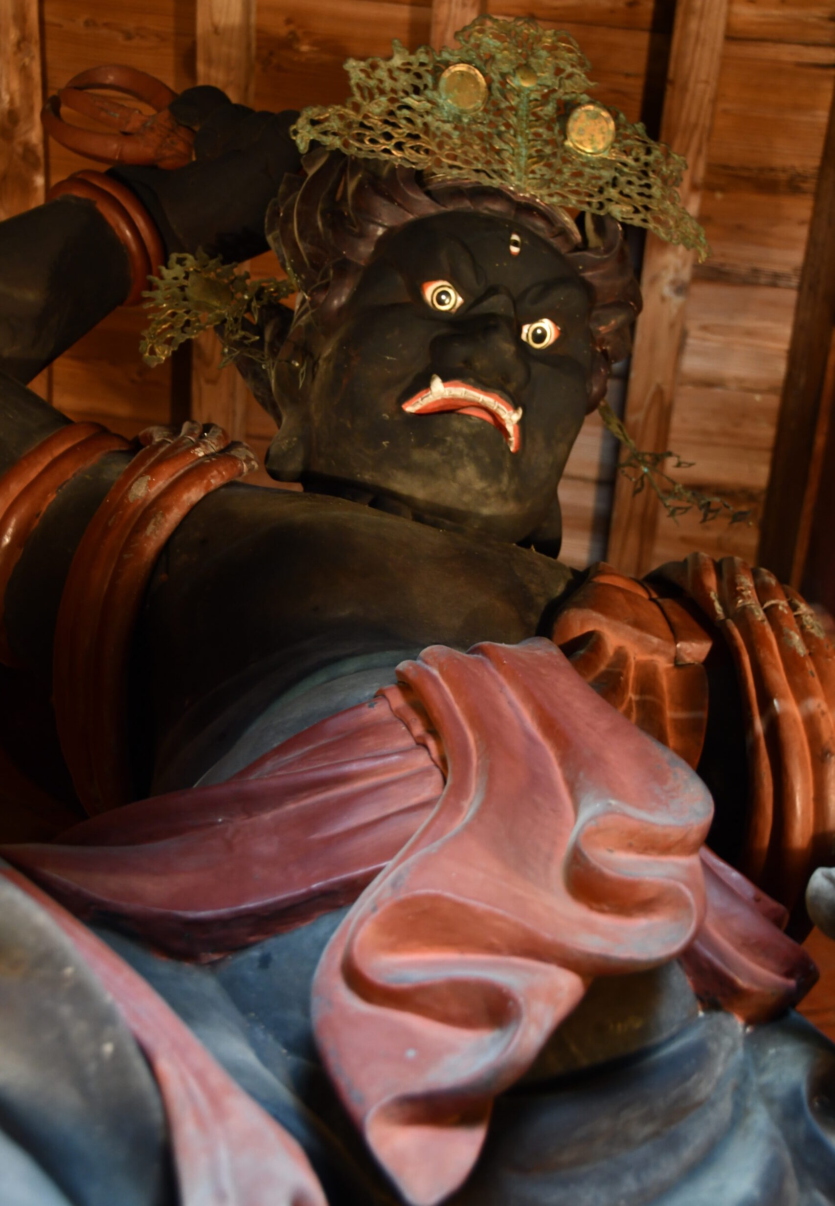 木造蔵王権現立像