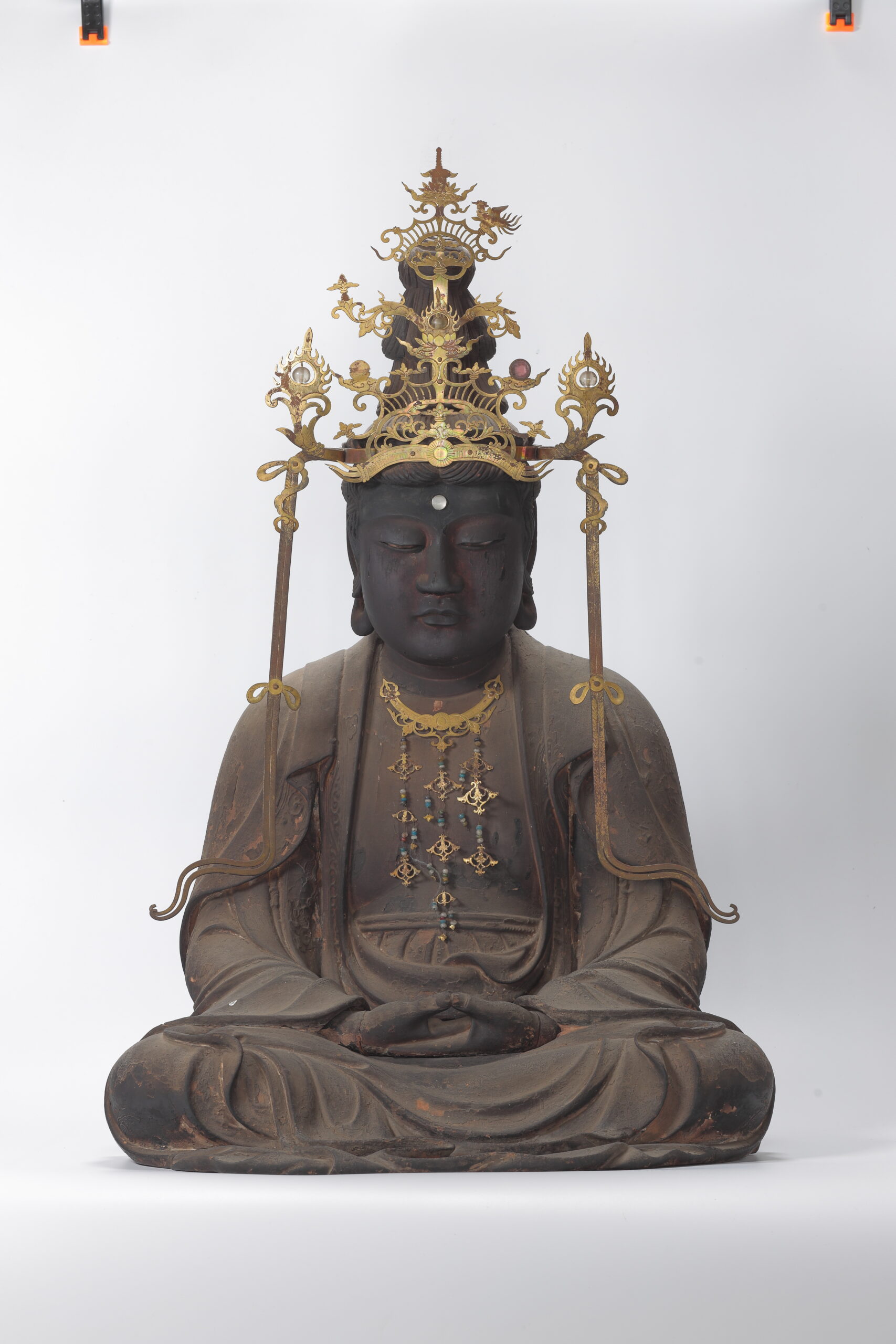 木造釈迦如来坐像